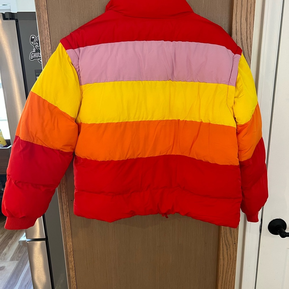 Lego Puffer Jacket - SLEEVES REMOVABLE FOR A BADDIE LEGO PUFFER VEST!! - Picture 4 of 4
